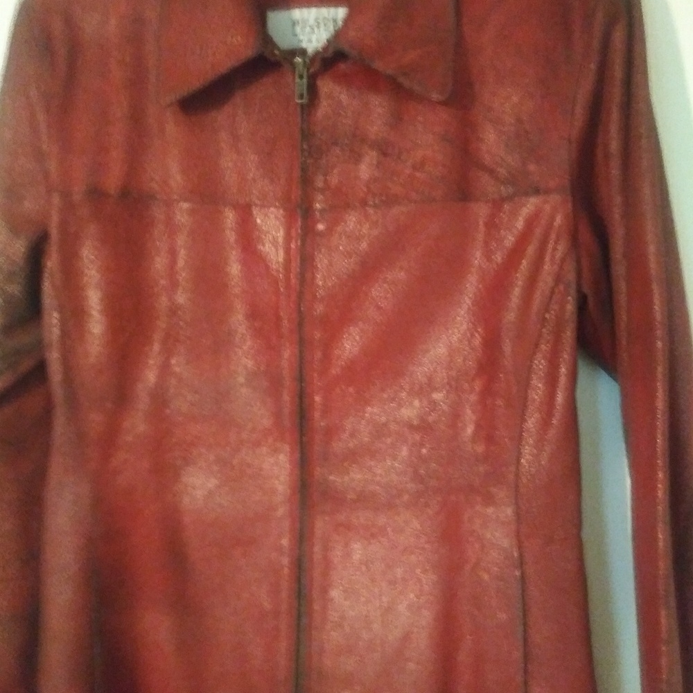 DISTRESSED LEATHER JACKET
